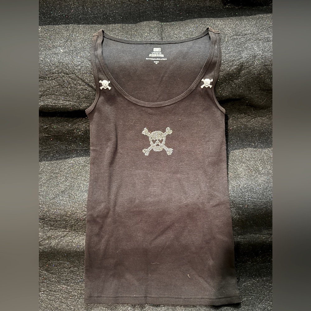 Black skull bling tank